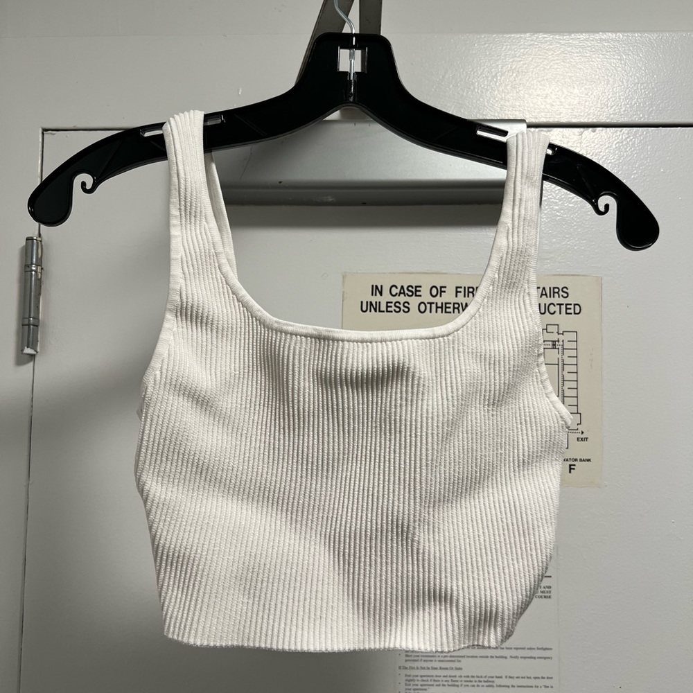 Sculpt knit square neck cropped tank